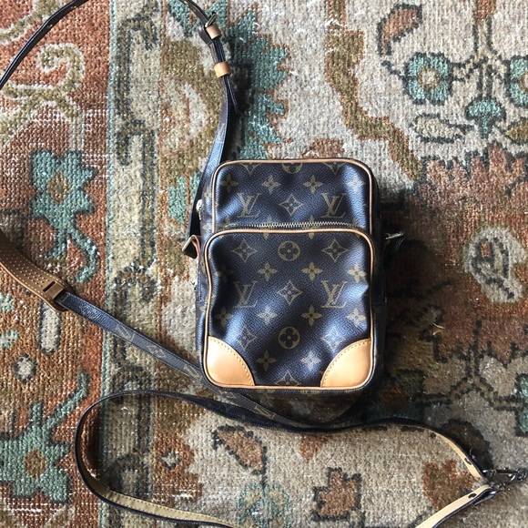 *️⃣SOLD*️⃣ Louis Vuitton Crossbody Amazon Bag - Picture 2 of 8